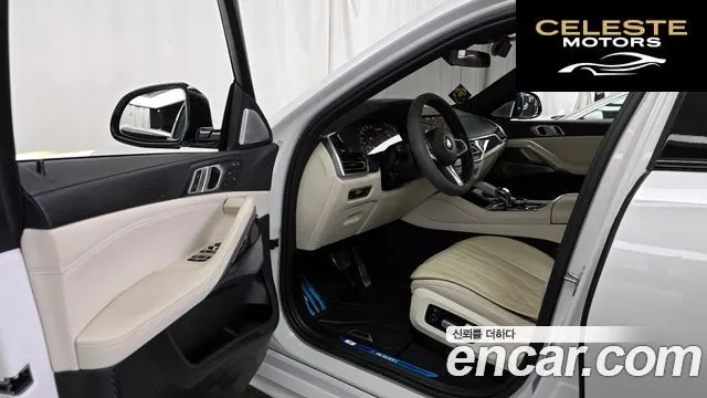 BMW X6 (G06) M50i 2023 — photo 13 sur 31
