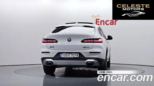BMW X4 (G02) xDrive20i xLine 2023 — photo 4 sur 32