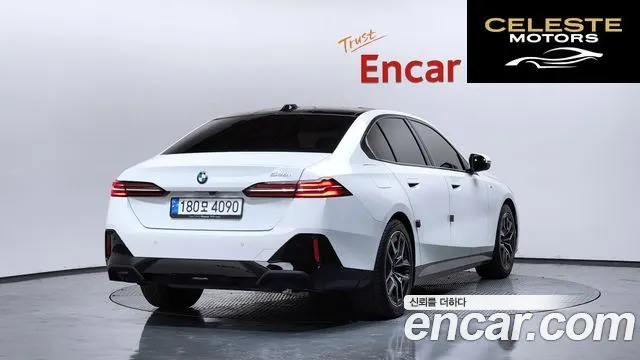 BMW Série 5 (G60) 520i M Sport 2024 — photo 2 sur 38