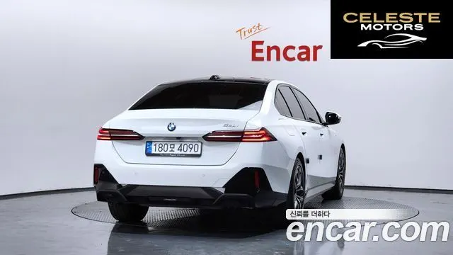 BMW Série 5 (G60) 520i M Sport 2024 — photo 4 sur 38