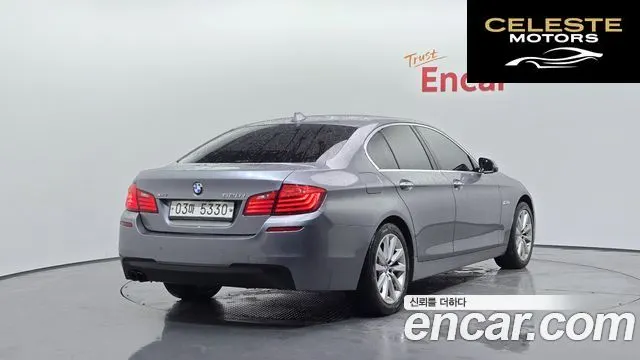 BMW Série 5 (F10) 528i xDrive Luxury Plus 2016 — photo 2 sur 20