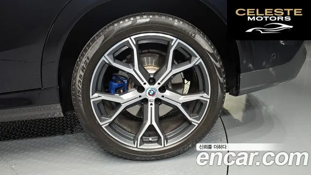 BMW X6 (G06) xDrive40i M Sport 2021 — photo 7 sur 34