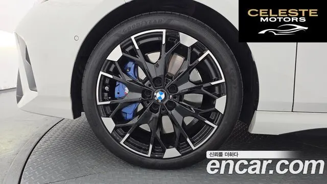 BMW Série 1 (F70) M135 xDrive 2025 — photo 5 sur 36