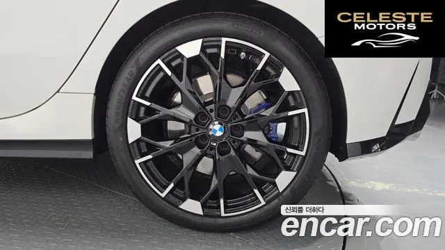 BMW Série 1 (F70) M135 xDrive 2025 — photo 7 sur 36