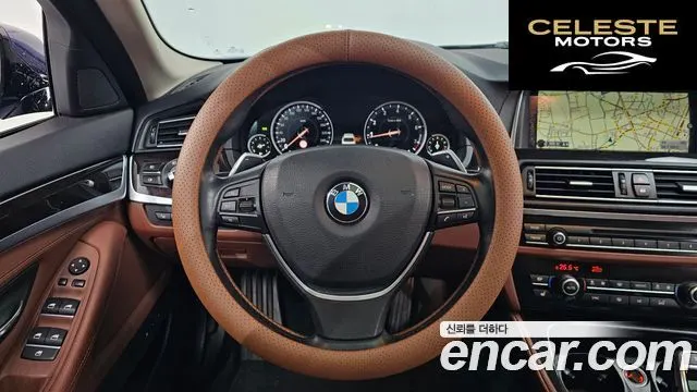 BMW Série 5 (F10) 528i xDrive M Aéro Dynamic 2016 — photo 13 sur 26