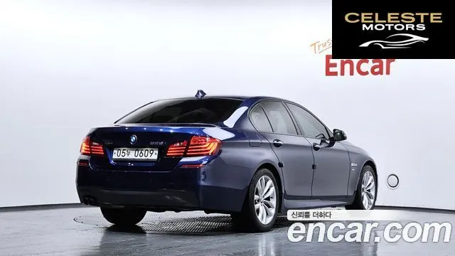 BMW Série 5 (F10) 528i xDrive M Aéro Dynamic 2016 — photo 2 sur 26