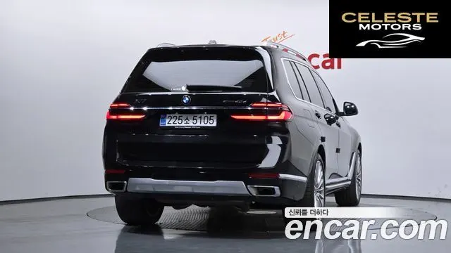 BMW X7 (G07) xDrive 40d Design Pure Excellence 7 places 2025 — photo 4 sur 20