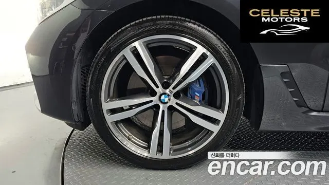 BMW Série 6 GT (G32) 640i xDrive M Sport 2018 — photo 5 sur 32