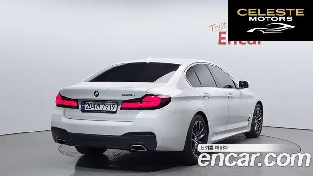 BMW Série 5 (G30) 523d M Sport 2023 — photo 2 sur 20