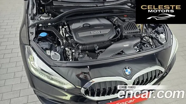 BMW Série 1 (F40) 120i Sport 2023 — photo 6 sur 32
