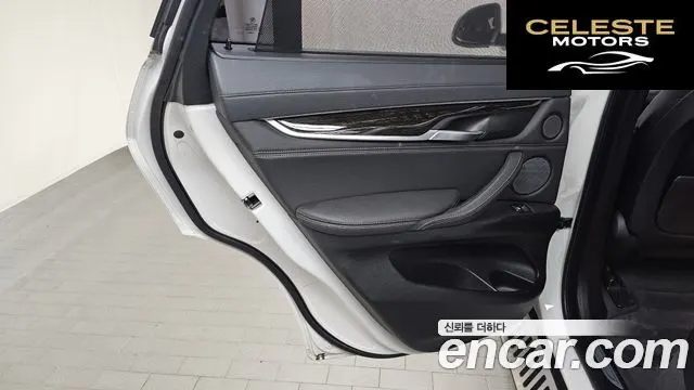 BMW X6 (F16) xDrive 30d 2018 — photo 15 sur 33