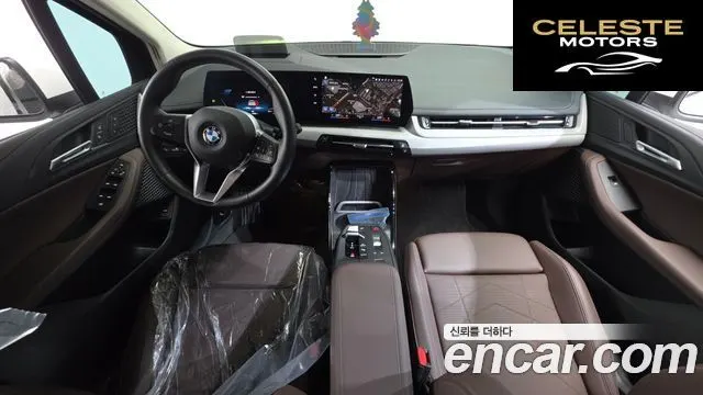 BMW Série 2 Active Tourer (U06) 220i 2024 — photo 10 sur 34