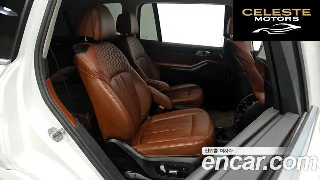 BMW X7 (G07) xDrive 30d Design Pure Excellence 6 places 2020 — photo 17 sur 32