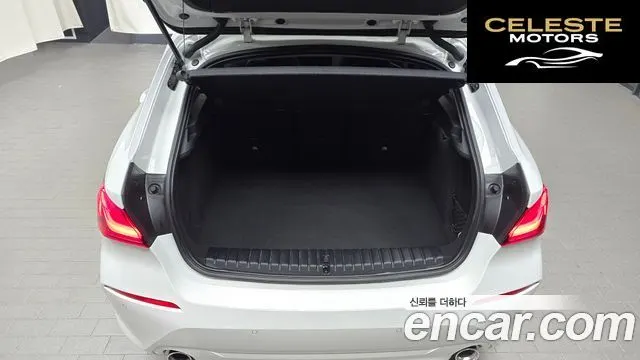 BMW Série 1 (F40) 120i 2022 — photo 26 sur 30