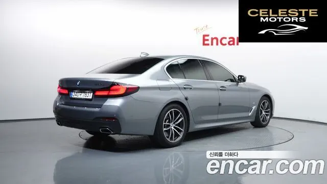 BMW Série 5 (G30) 523d M Sport 2023 — photo 2 sur 26