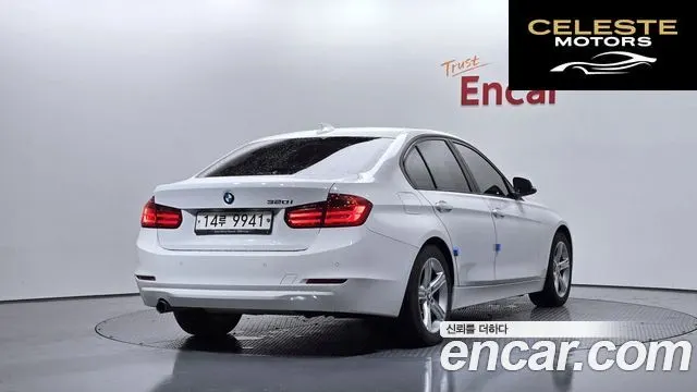 BMW Série 3 (F30) 320i 2015 — photo 2 sur 26