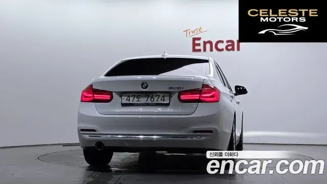 BMW Série 3 (F30) 320i Luxury 2018 — photo 4 sur 32