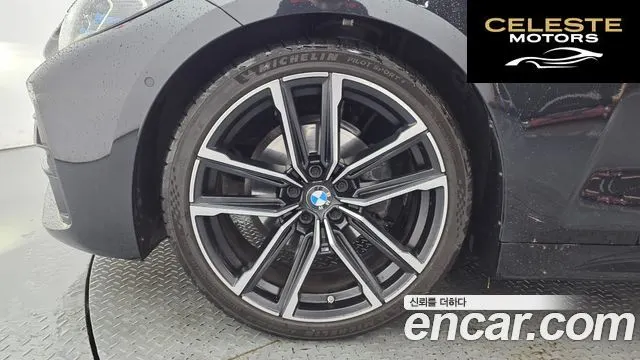 BMW Série 4 (G22) 420i M Sport Cabriolet 2024 — photo 4 sur 28