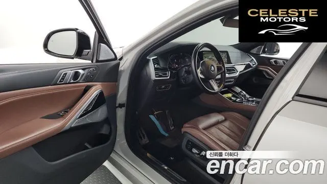 BMW X6 (G06) xDrive40i M Sport Online Exclusive 2021 — photo 13 sur 34