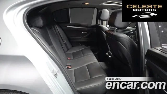 BMW Série 5 (F10) 528i Luxury 2014 — photo 12 sur 20