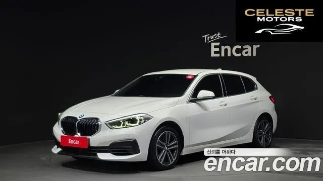 BMW Série 1 (F40) 120i 2021 — photo 1 sur 30