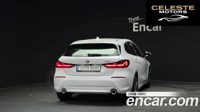 BMW Série 1 (F40) 120i 2021 — photo 4 sur 30