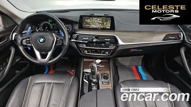 BMW Série 5 (G30) 530i Luxury Plus 2019 — photo 9 sur 34