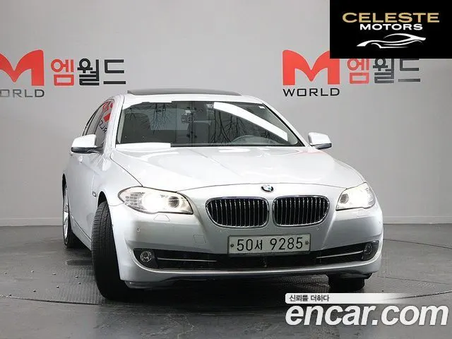 BMW Série 5 (F10) 528i 2012 — photo 2 sur 26