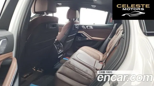 BMW X6 (G06) xDrive40i M Sport Online Exclusive 2021 — photo 26 sur 34