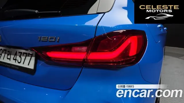 BMW Série 1 (F40) 120i M Sport 2022 — photo 9 sur 30