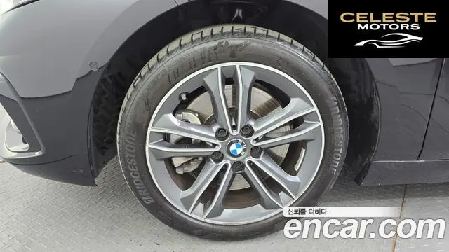 BMW Série 1 (F40) 120i Sport 2022 — photo 5 sur 20
