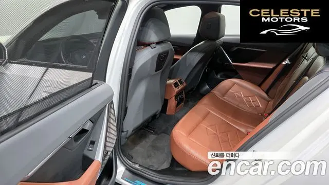 BMW i5 (G60) eDrive 40 M Sport Pro 2024 — photo 18 sur 34