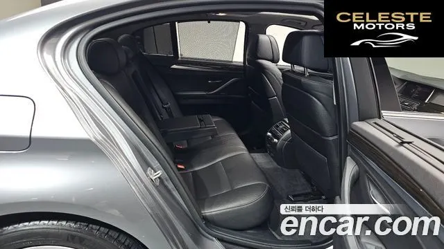 BMW Série 5 (F10) 528i xDrive Luxury Plus 2016 — photo 16 sur 36