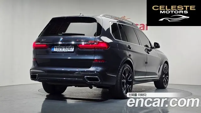 BMW X7 (G07) xDrive 40i M Sport 6 places 2022 — photo 2 sur 38
