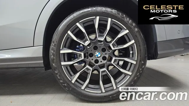 BMW X6 (G06) xDrive40i M Sport 2025 — photo 7 sur 31