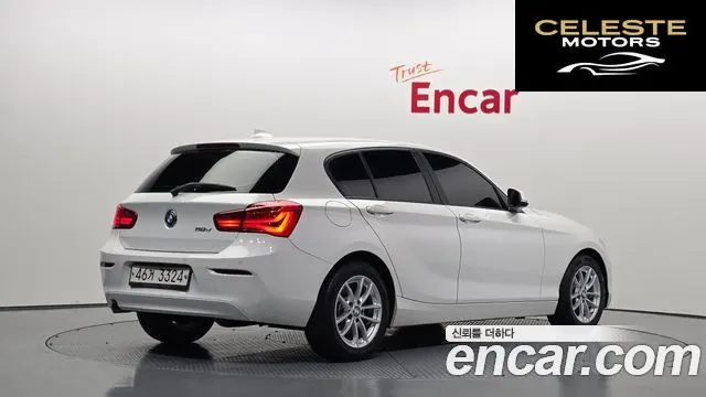 BMW Série 1 (F20) 118d Joy 5portes 2018 — photo 2 sur 30
