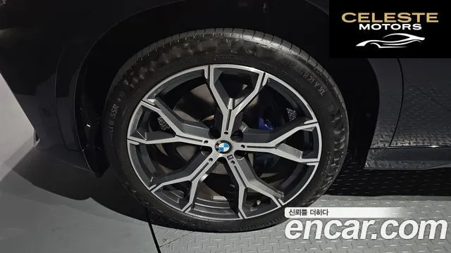 BMW X6 (G06) xDrive40i M Sport 2021 — photo 5 sur 38