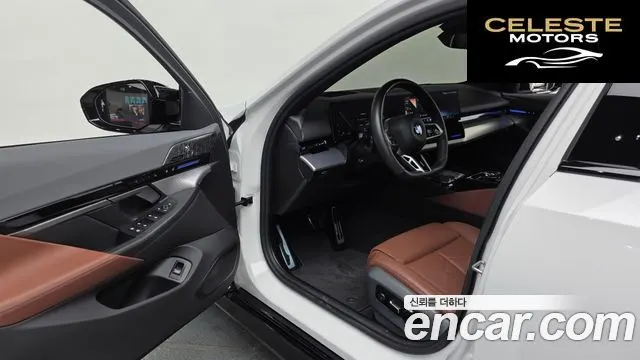 BMW Série 5 (G60) 530i xDrive M Sport 2024 — photo 13 sur 34