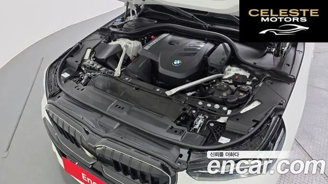 BMW Série 5 (G60) 530i xDrive M Sport 2024 — photo 6 sur 34
