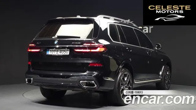 BMW X7 (G07) xDrive 40i M Sport 7 places 2025 — photo 2 sur 33