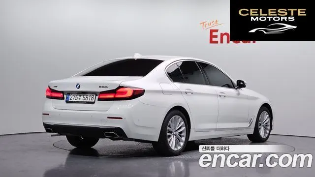 BMW Série 5 (G30) 530i xDrive Luxury 2021 — photo 2 sur 26