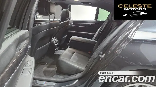 BMW Série 7 (F01) 740i M Sport 2010 — photo 12 sur 20