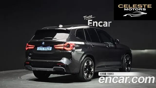 BMW iX3 M Sport 2023 — photo 2 sur 20
