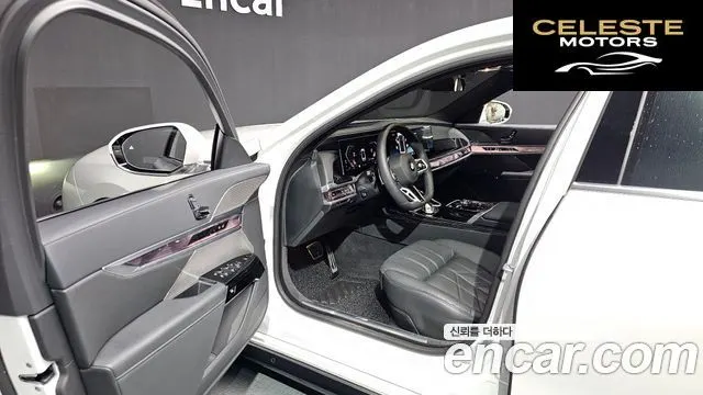 BMW Série 7 (G70) 740d xDrive M Sport 2025 — photo 13 sur 35