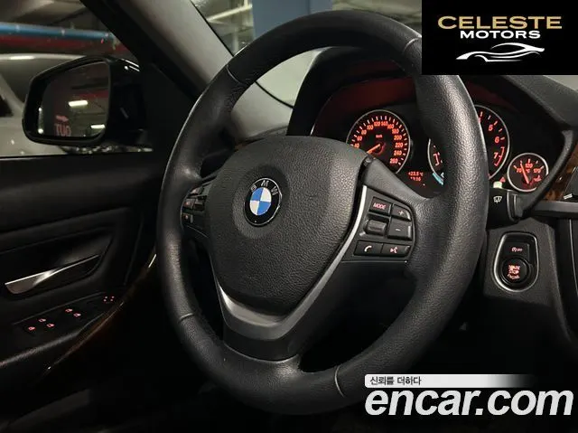 BMW Série 3 (F30) 320i 2013 — photo 18 sur 25