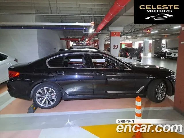 BMW Série 5 (G30) 520i Luxury 2019 — photo 5 sur 20