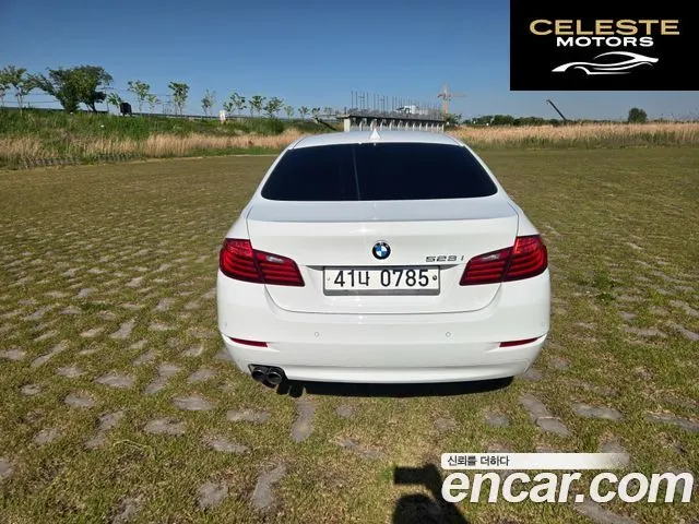 BMW Série 5 (F10) 528i 2015 — photo 4 sur 25
