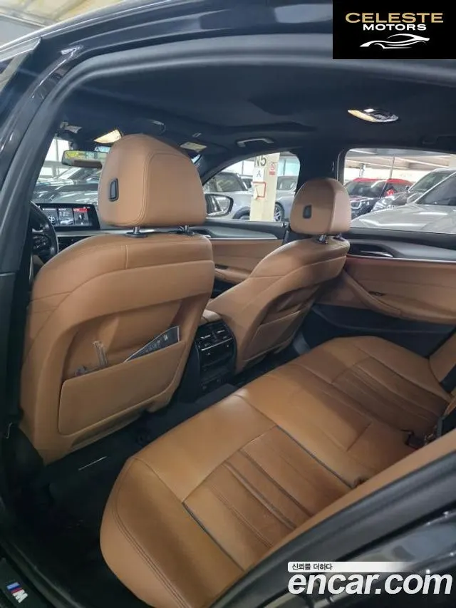 BMW Série 5 (G30) 520d M Sport 2018 — photo 11 sur 13
