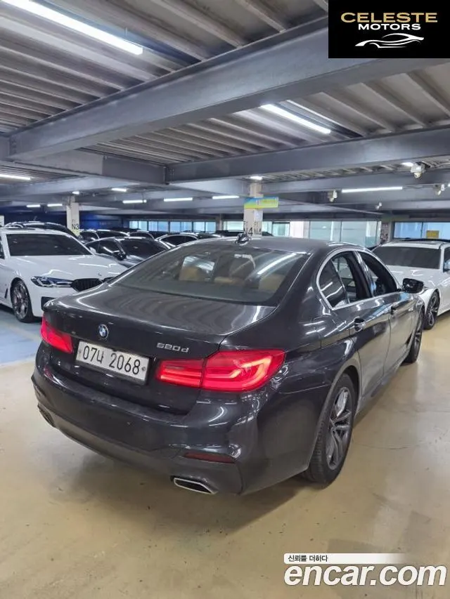 BMW Série 5 (G30) 520d M Sport 2018 — photo 5 sur 13