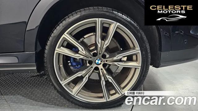 BMW X6 (G06) M50i 2021 — photo 7 sur 43